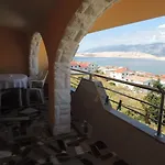 Husic Pag Town