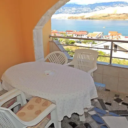 Apartman Husic Pag Town