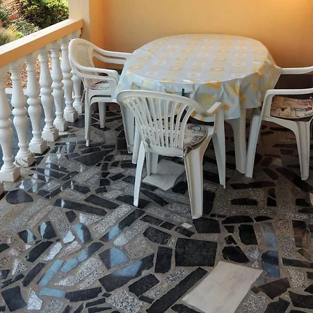 Husic Apartman