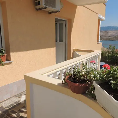 Apartman Husic Pag Town